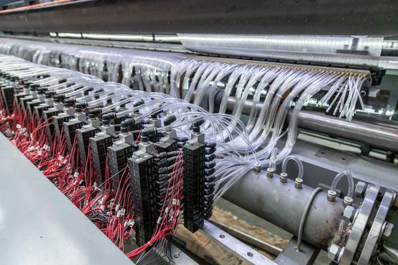 Halı Tafting Makina, Rölyef Halı (CUT and LOOP tipi)